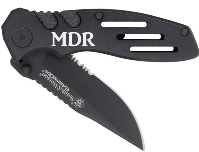 Smith and Wesson Extreme engraved pocket knife