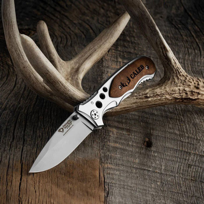 MT423 pocket knife with belt clip